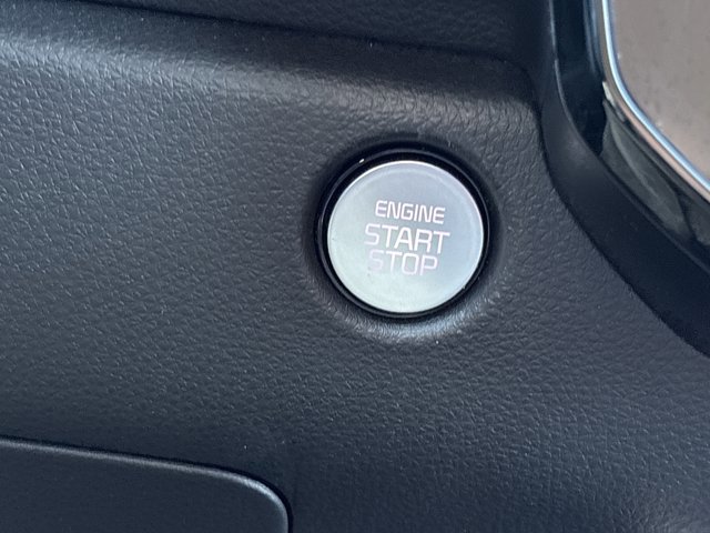 Used 2026 Kia Carnival SX image 33