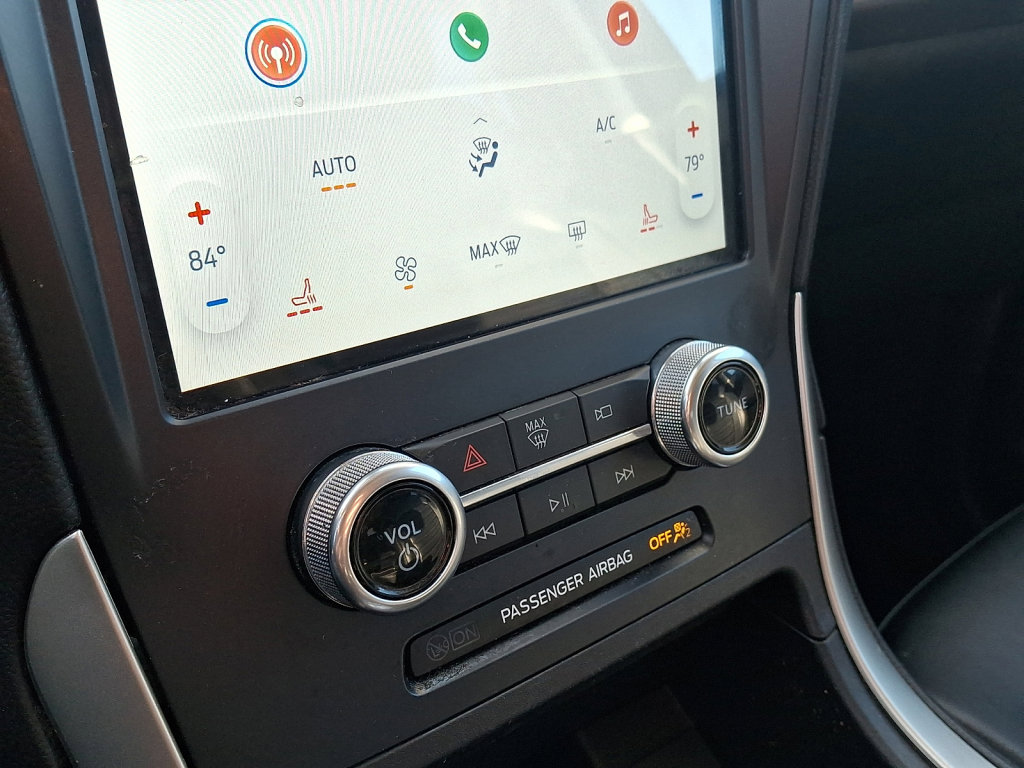 Used 2023 Ford Edge SEL image 29