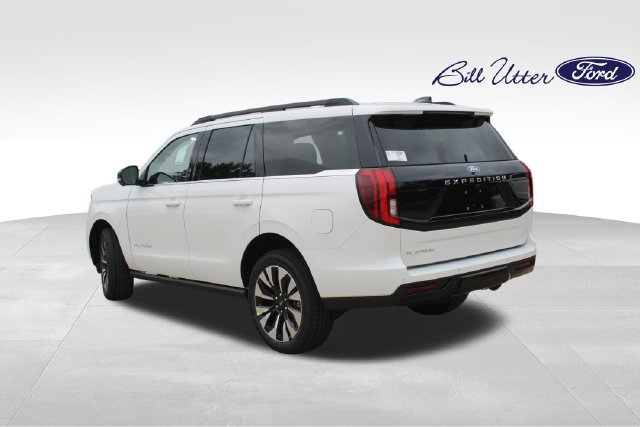 New 2027 Ford Expedition Platinum w/ Driver's Package RWD image 4