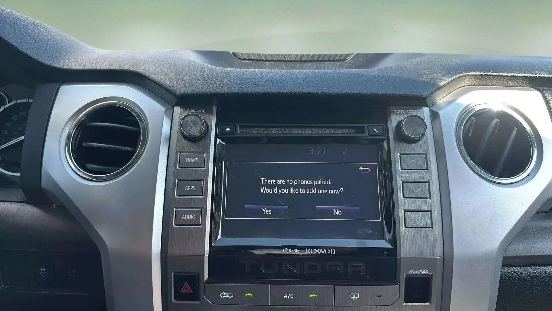 Used 2015 Toyota Tundra SR5 image 37