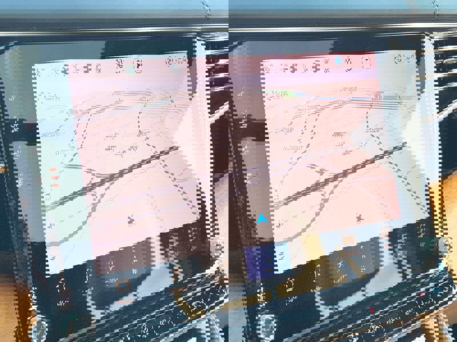 Used 2022 Jeep Grand Wagoneer Series III w/ Rear-Seat Entertainment Group image 21