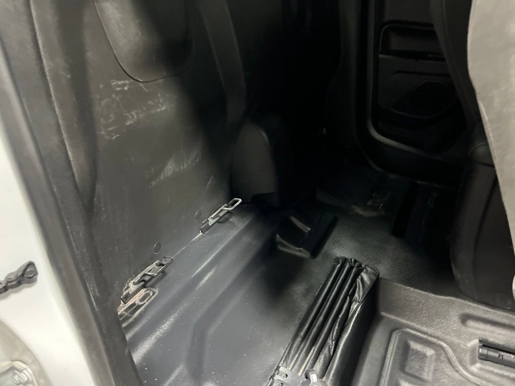 Used 2022 Chevrolet Colorado LT w/ Fleet Safety Package RWD image 12