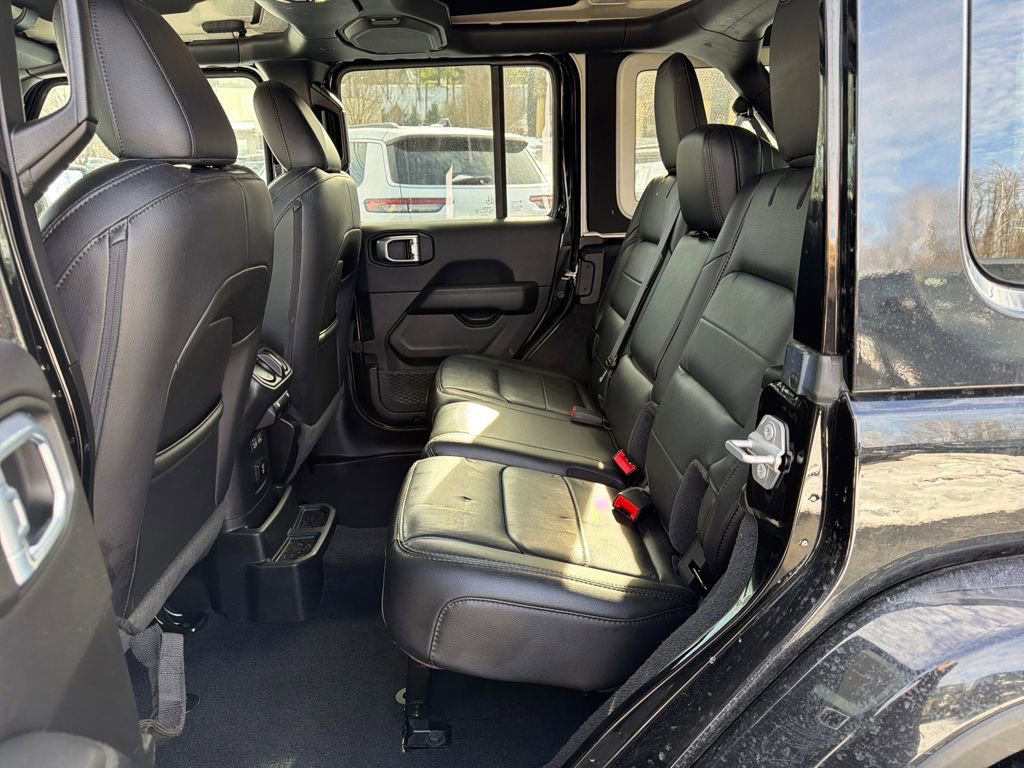 Certified 2021 Jeep Wrangler Unlimited Sahara image 26