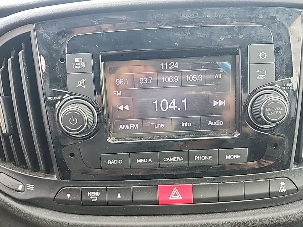 Used 2021 RAM ProMaster City Tradesman w/ Window Group 09 image 3