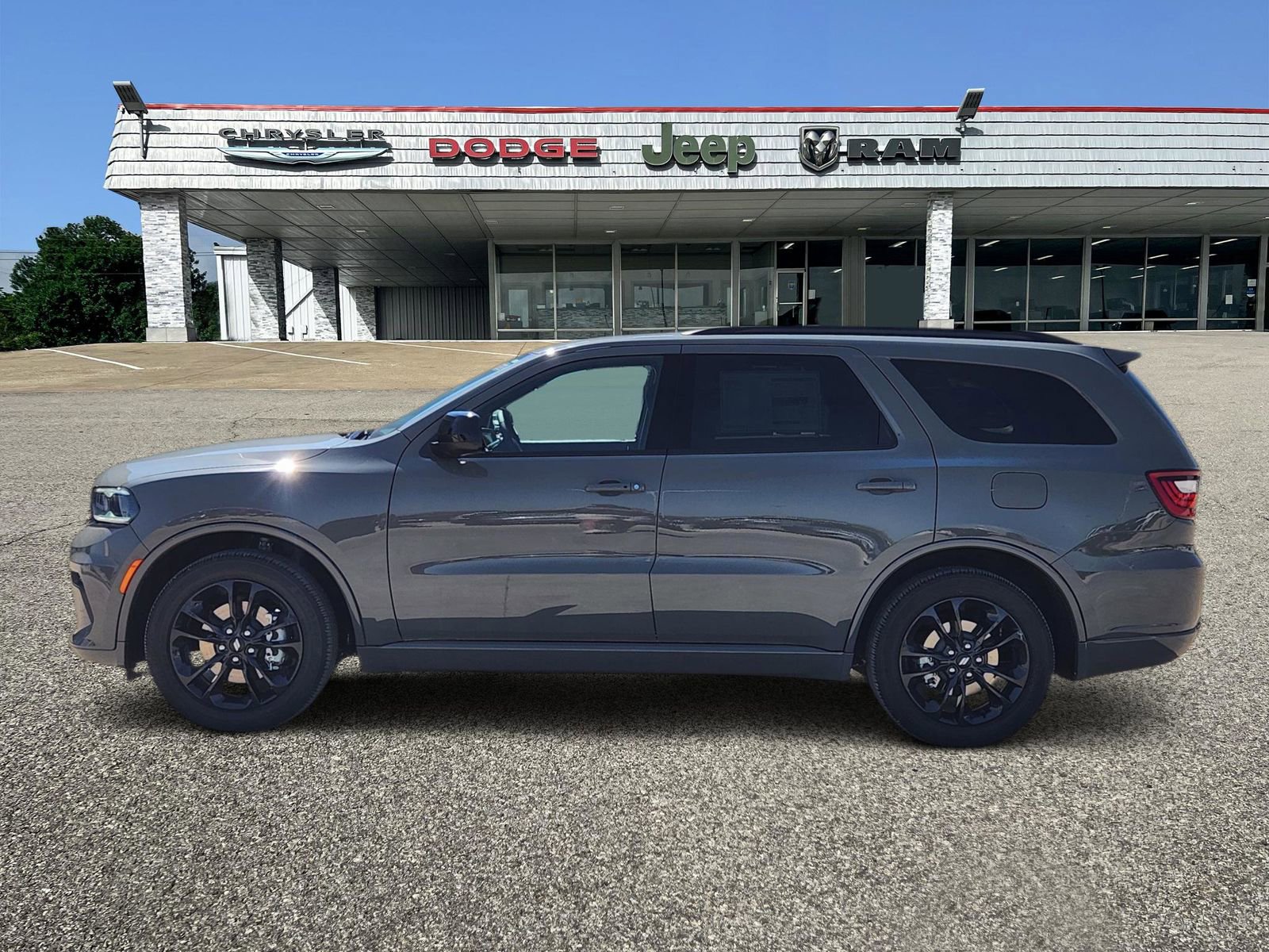 New 2026 Dodge Durango GT w/ Blacktop Package image 3