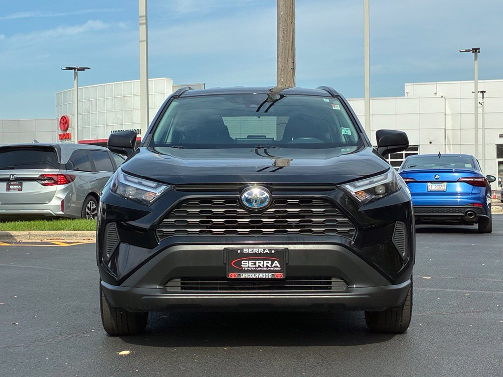 Used 2023 Toyota RAV4 LE AWD/4WD image 2