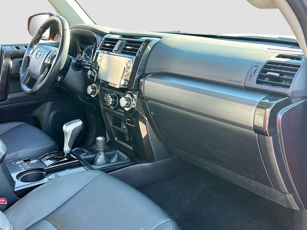 Used 2024 Toyota 4Runner TRD Off-Road Premium image 28