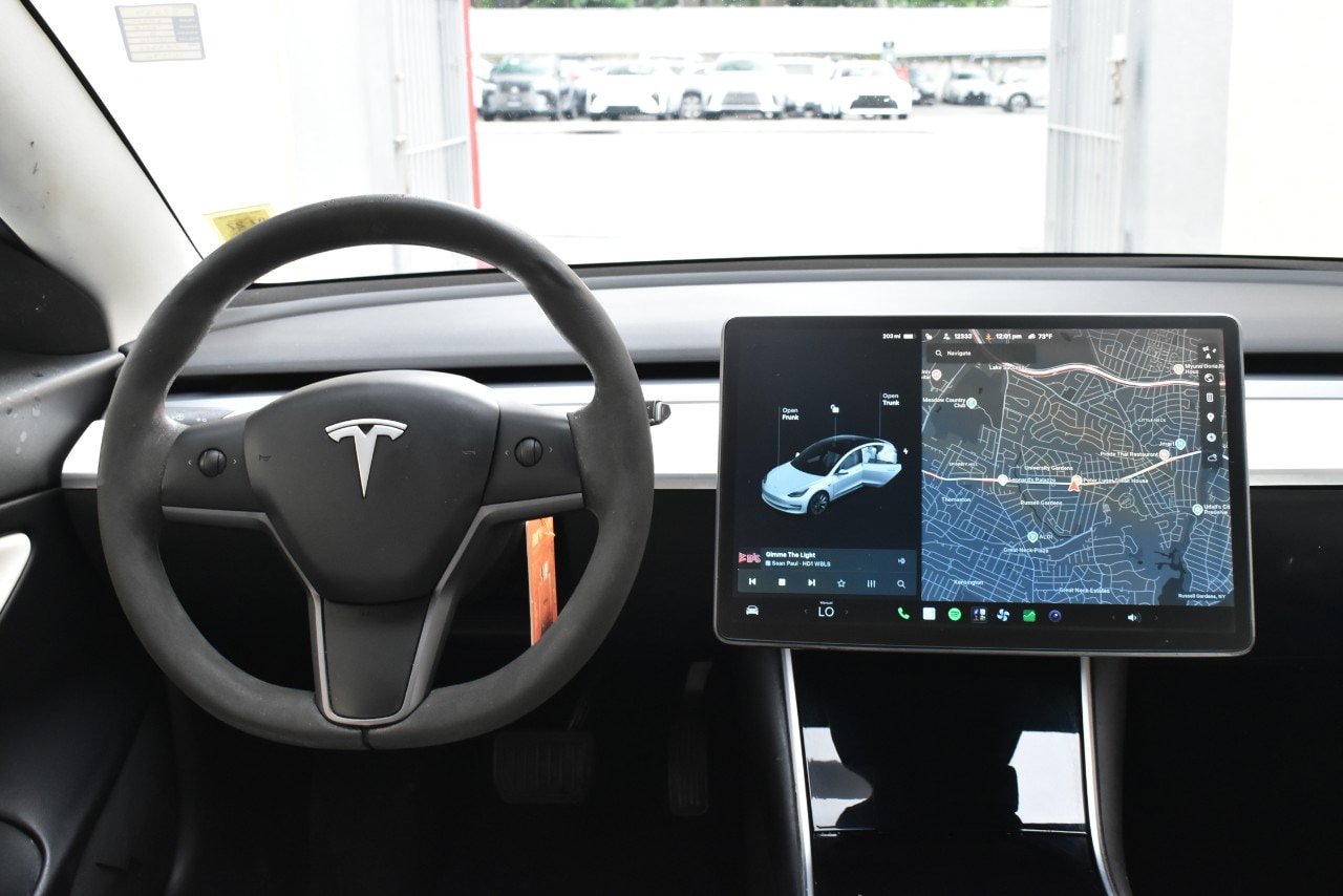 Used 2020 Tesla Model 3 Long Range AWD/4WD image 21