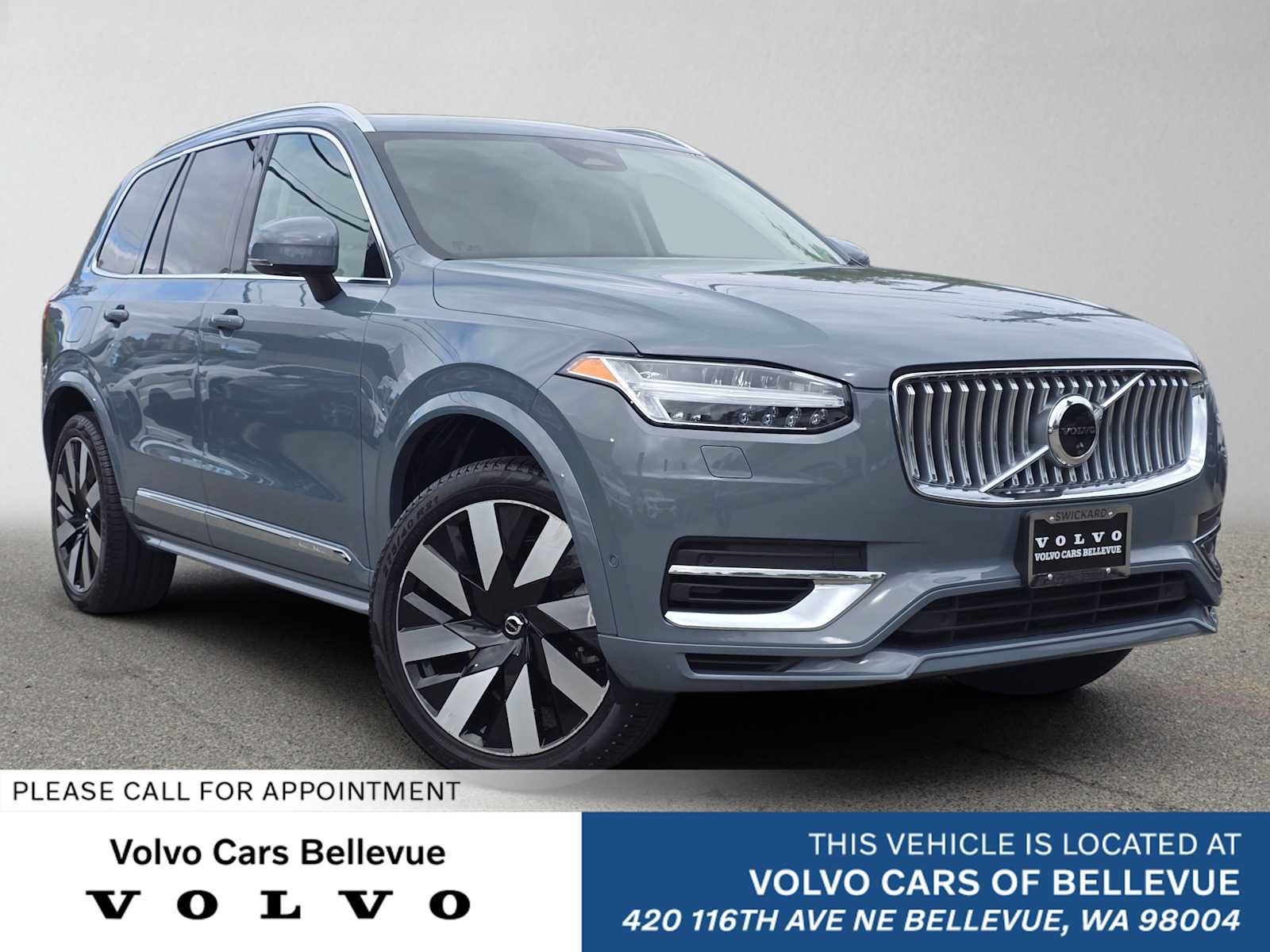Used 2023 Volvo XC90 T8 Ultimate w/ Lounge Package AWD/4WD image 1