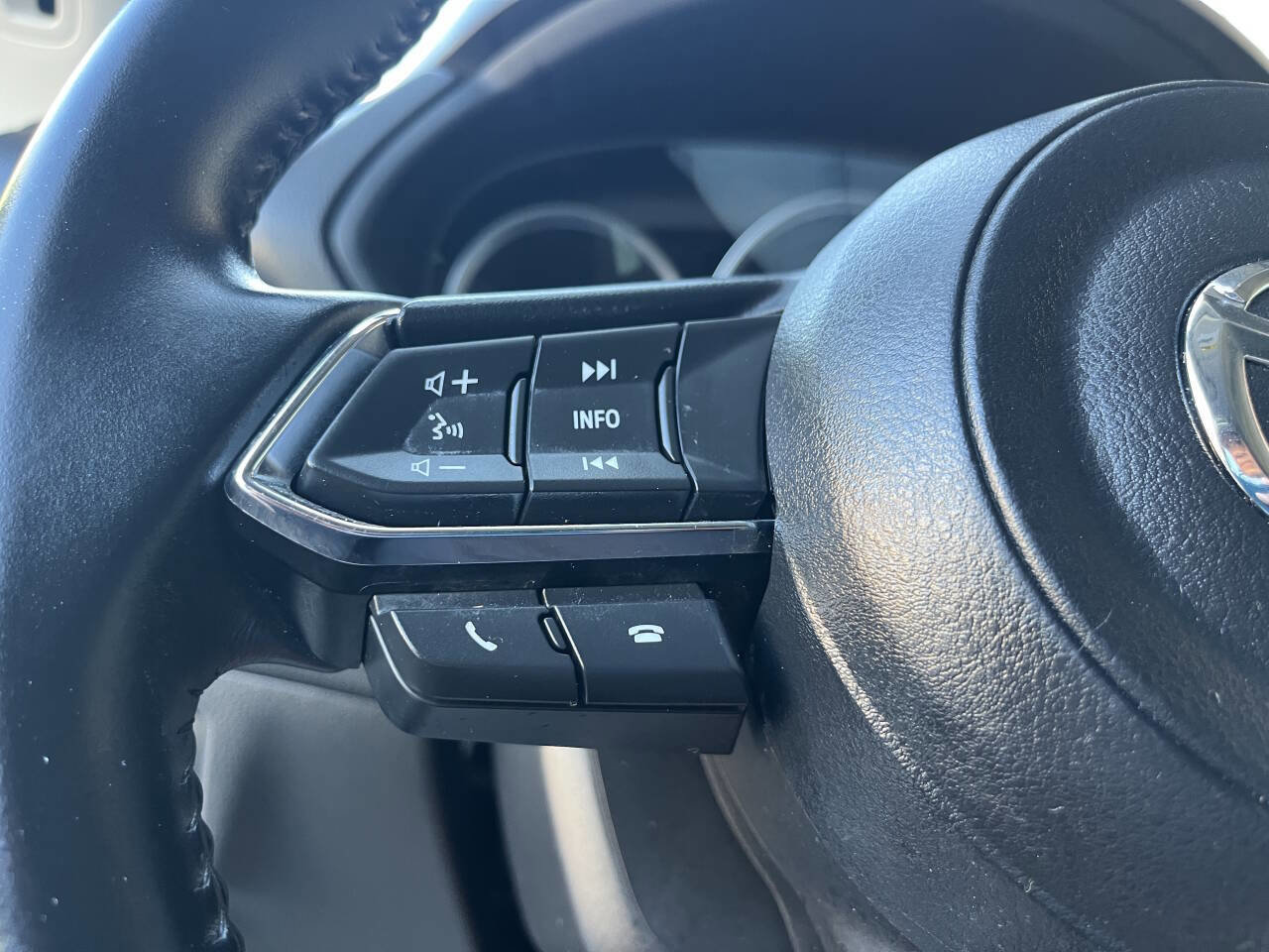 Used 2020 MAZDA CX-5 Sport FWD image 21