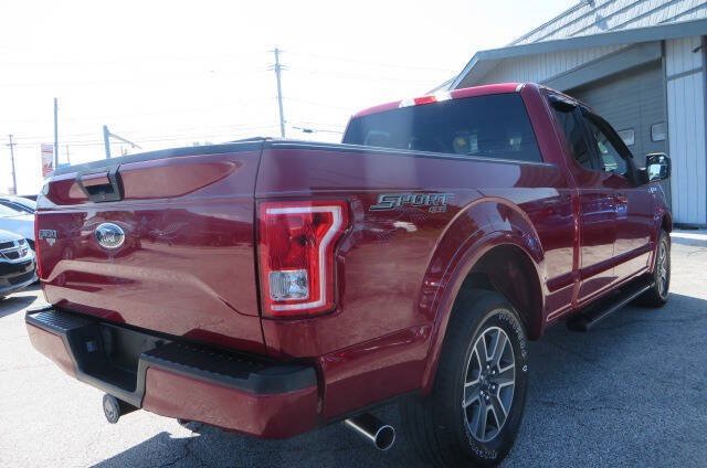 Used 2016 Ford F150 XLT w/ Equipment Group 301A Mid AWD/4WD image 3