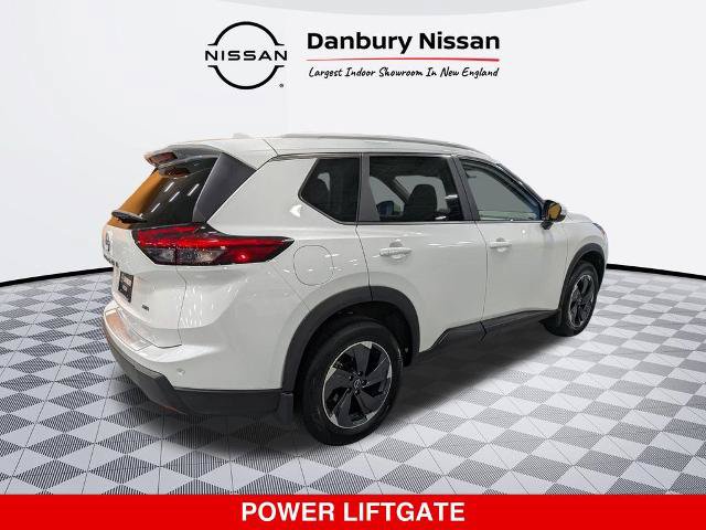 Certified 2025 Nissan Rogue SV w/ SV Premium Package AWD/4WD image 4