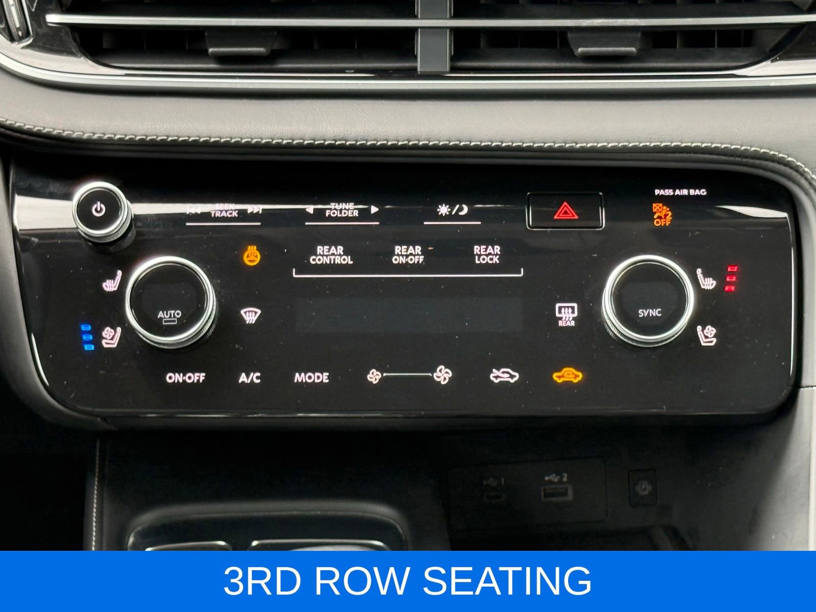 Used 2023 INFINITI QX60 Luxe w/ Performance Audio Package AWD/4WD image 27