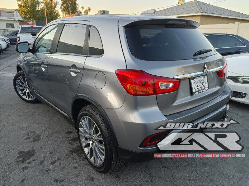 Used 2018 Mitsubishi Outlander Sport ES image 2