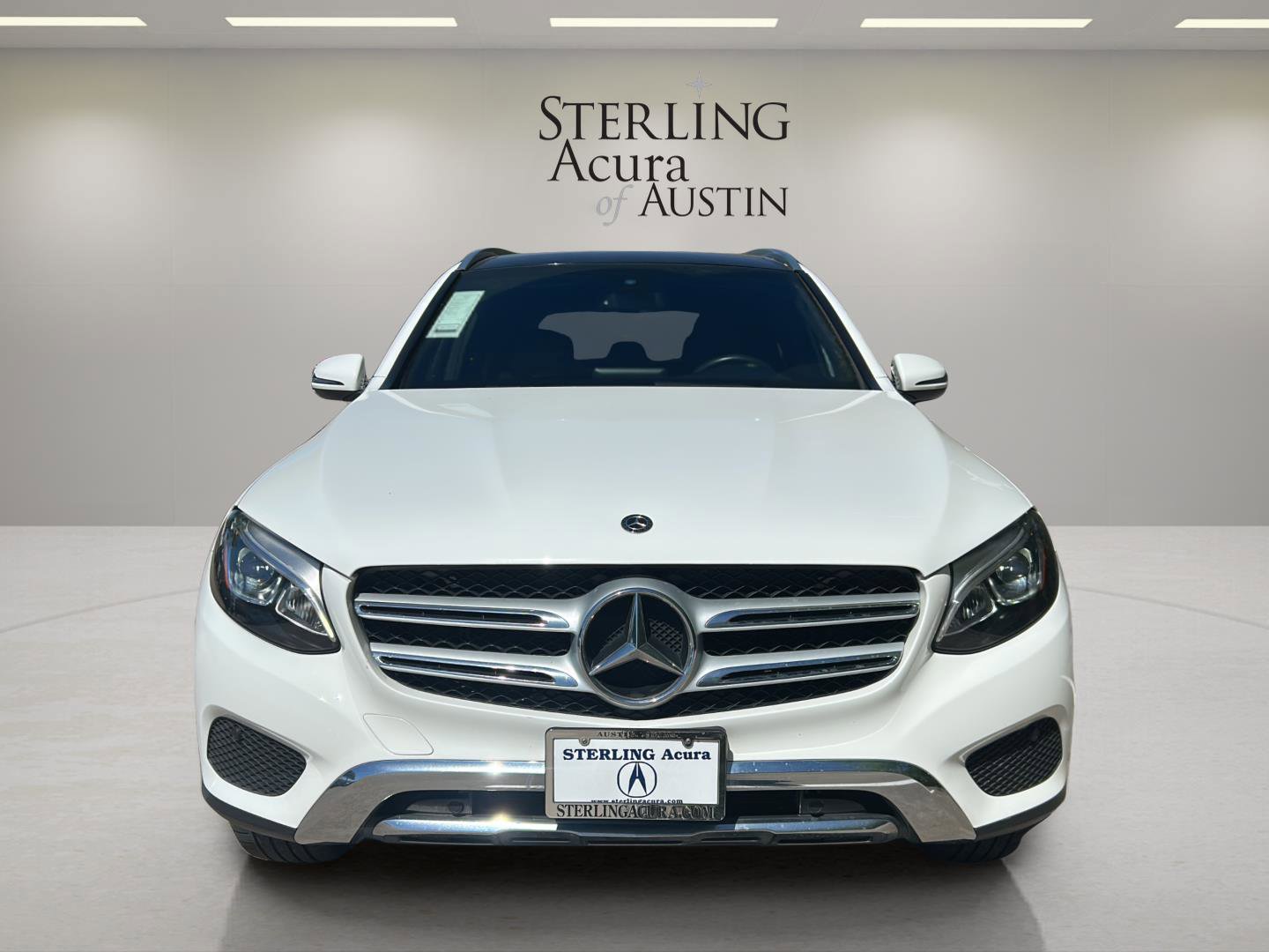 Used 2019 Mercedes-Benz GLC 300 image 2