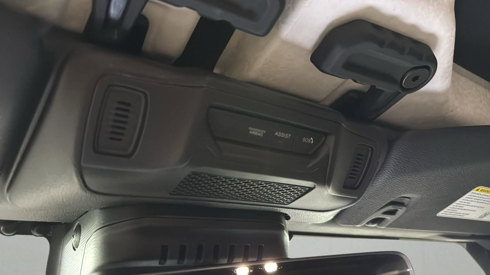 Used 2025 Jeep Wrangler Unlimited Rubicon 392 image 23