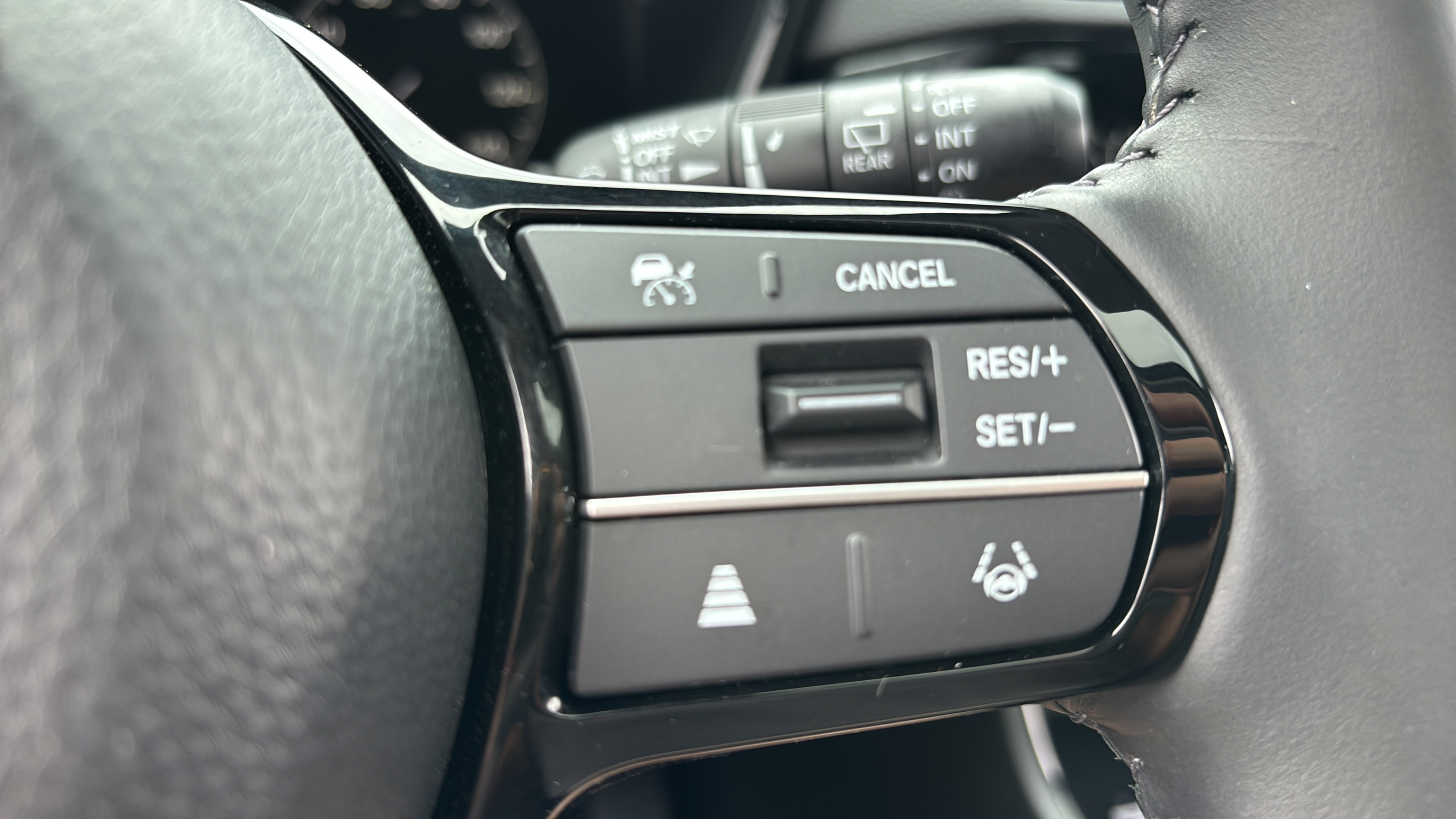 Certified 2024 Honda CR-V EX-L image 25