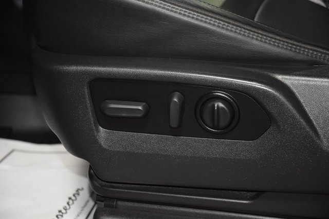 Used 2022 Chevrolet Silverado 3500 High Country w/ Safety Package II image 45