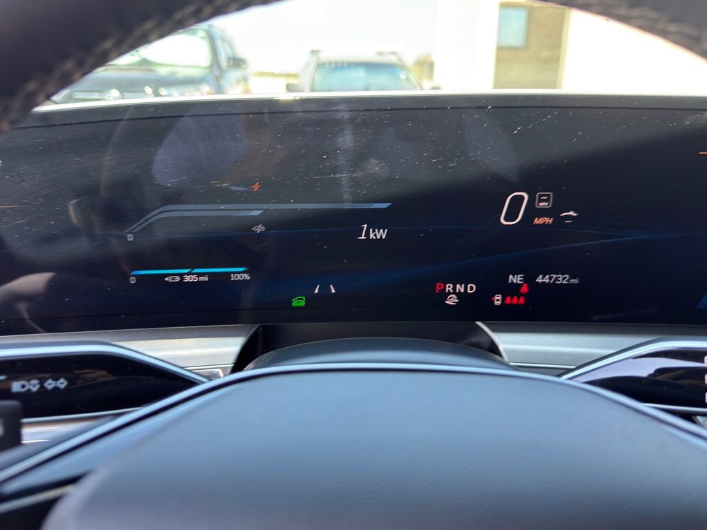 Used 2024 Cadillac Lyriq Sport image 25