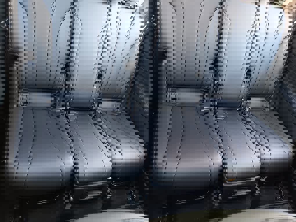 Used 2023 Acura MDX SH-AWD image 18