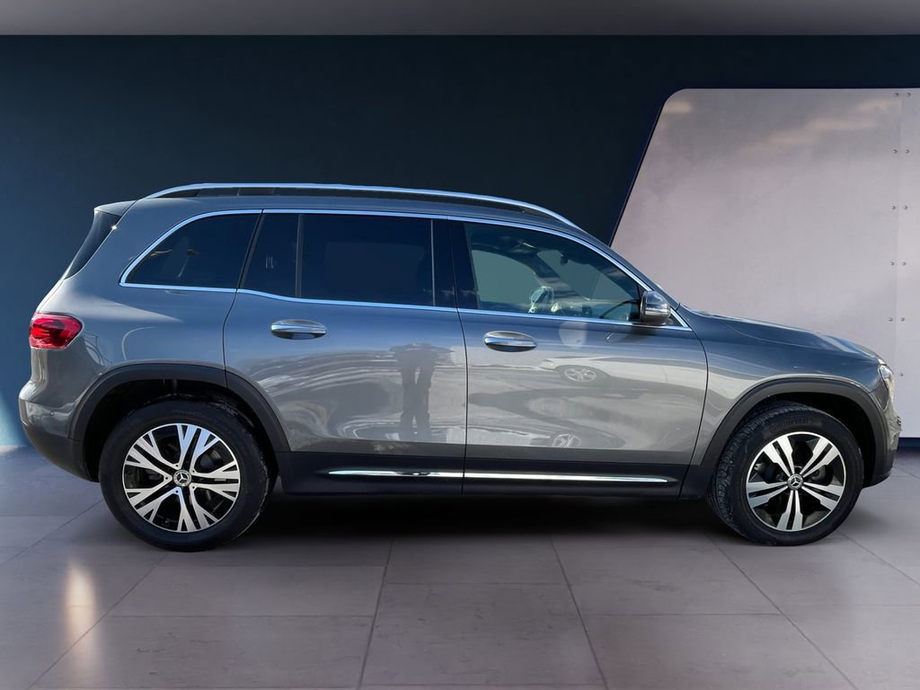 Certified 2025 Mercedes-Benz GLB 250 4MATIC image 6