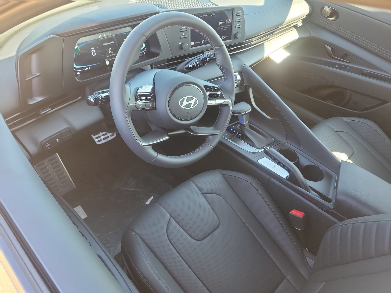 New 2026 Hyundai Elantra SEL Sport FWD image 6