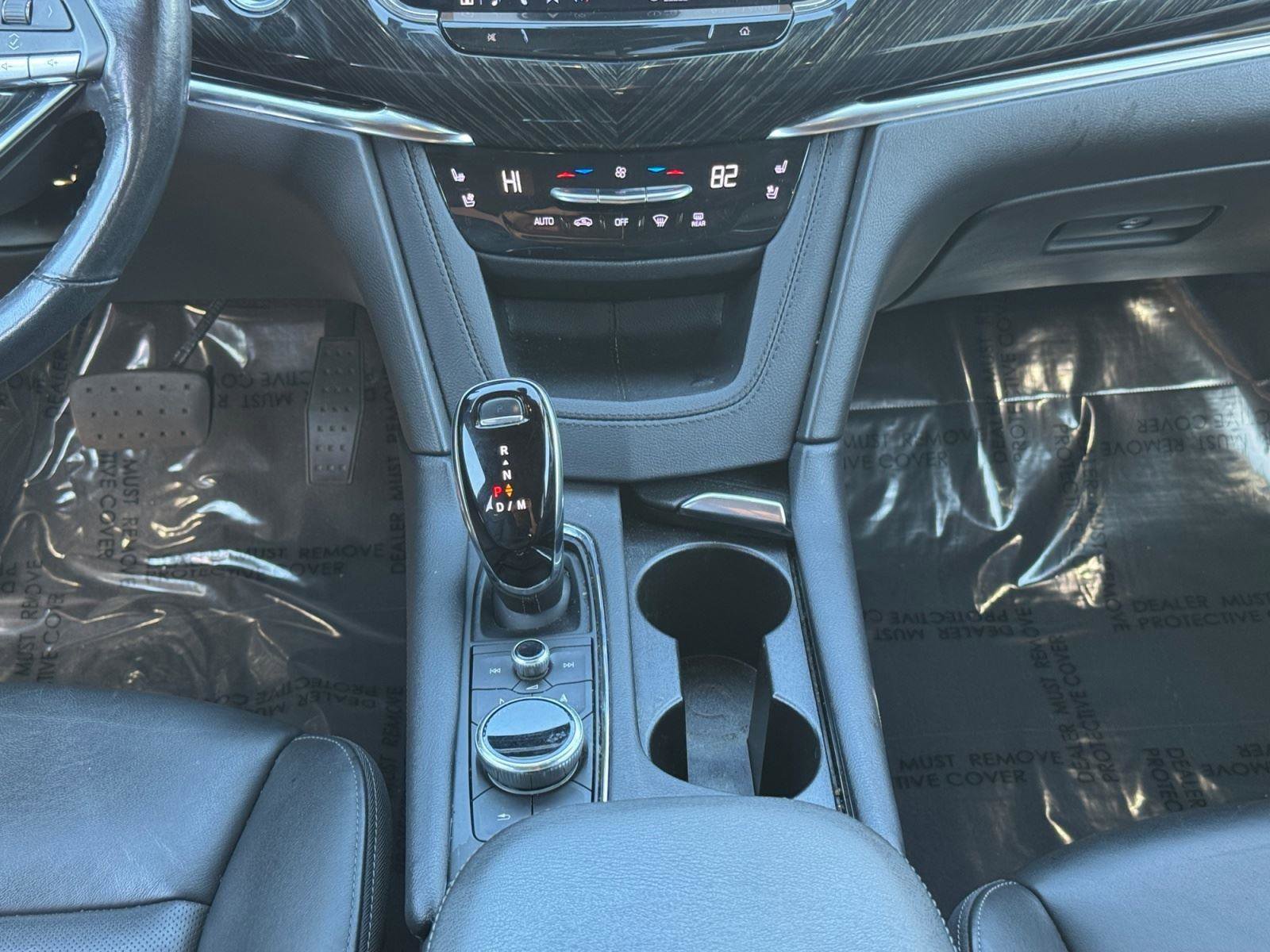 Certified 2022 Cadillac XT6 Premium Luxury w/ Technology Package image 29