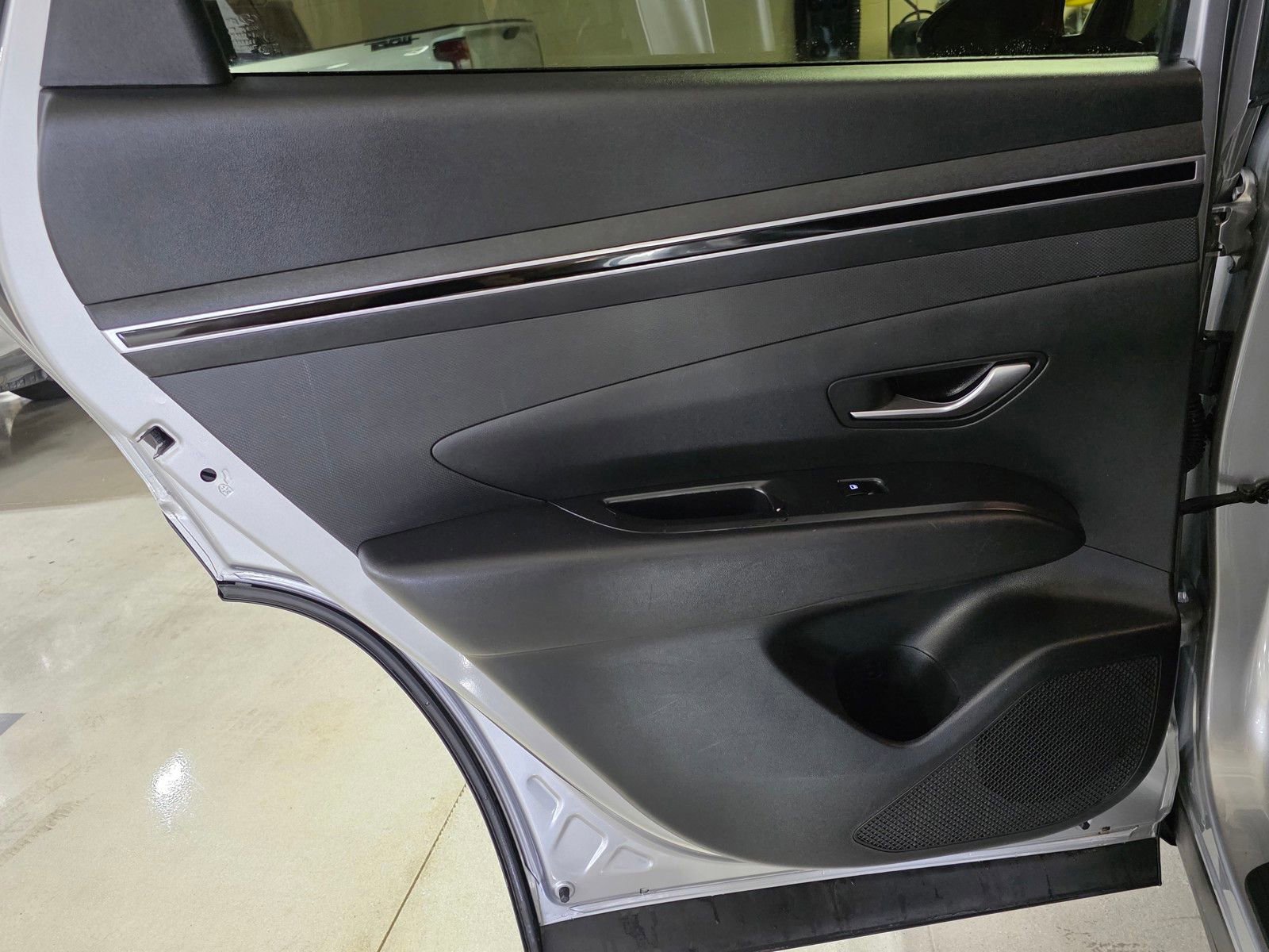 Certified 2022 Hyundai Tucson SE image 13