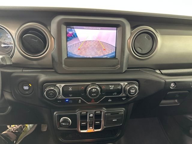 Used 2023 Jeep Wrangler Unlimited w/ Convenience Group image 22