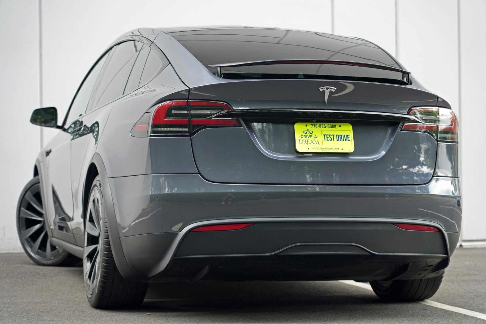 Used 2023 Tesla Model X AWD/4WD image 6