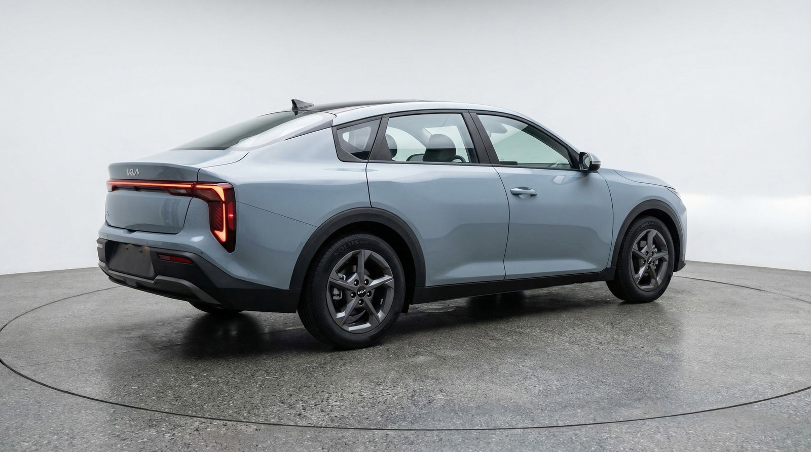 Used 2025 Kia K4 FWD image 7
