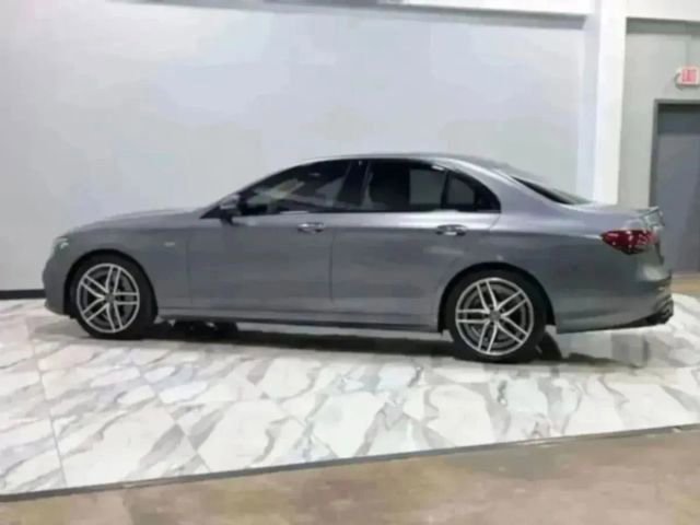 Used 2022 Mercedes-Benz E 53 AMG 4MATIC Sedan image 40
