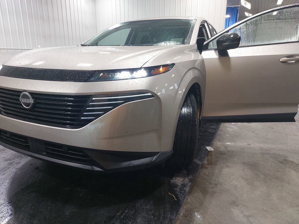 Certified 2025 Nissan Murano SL w/ Cargo Package AWD/4WD image 33