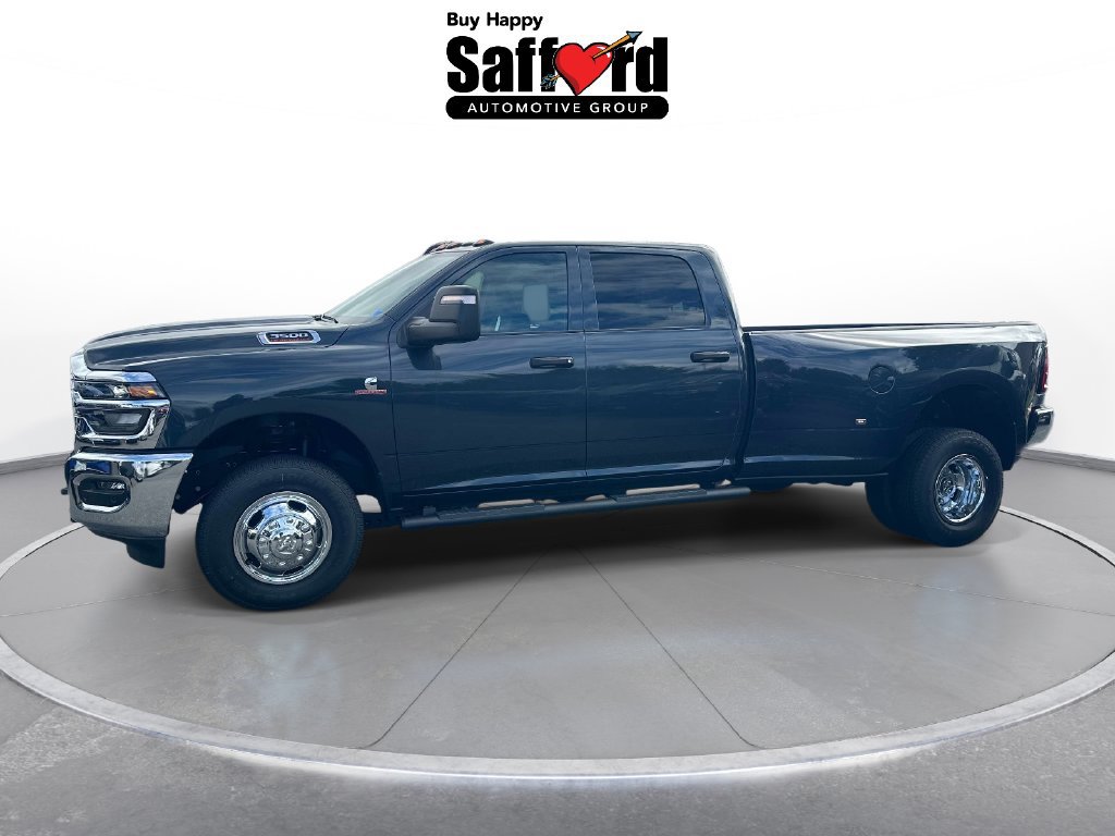 New 2026 RAM 3500 Tradesman AWD/4WD image 4