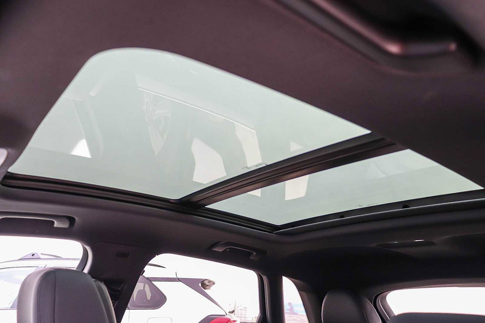 Used 2025 Audi Q3 2.0T Premium Plus w/ Premium Plus Package image 35