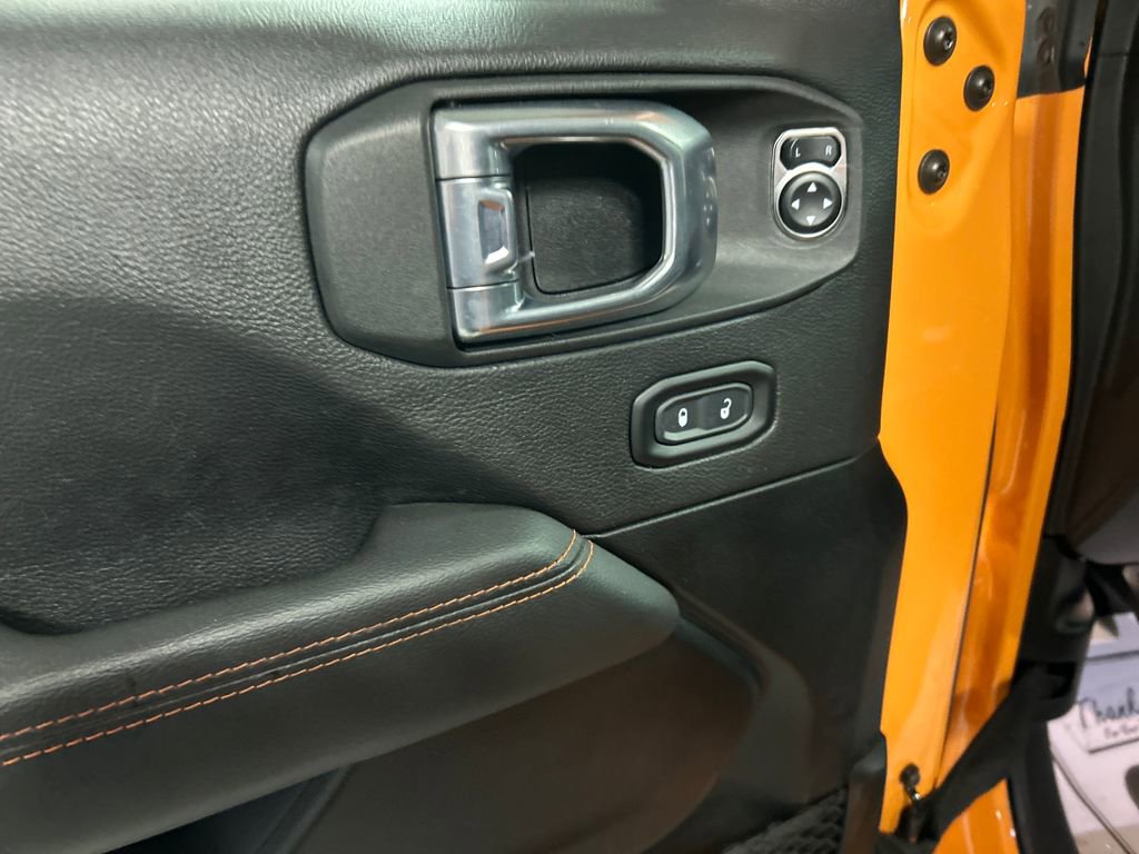 Used 2021 Jeep Gladiator Mojave image 14