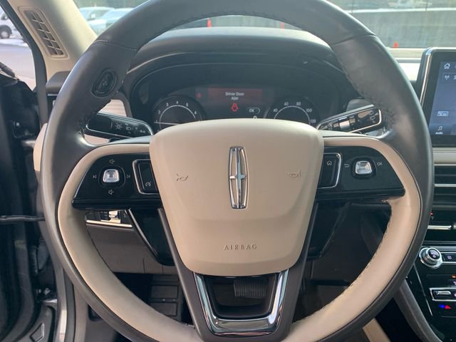 Used 2021 Lincoln Corsair Standard w/ Premium Package image 30