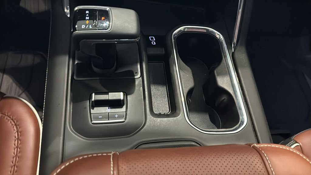 Used 2025 GMC Sierra 1500 Denali Ultimate image 28