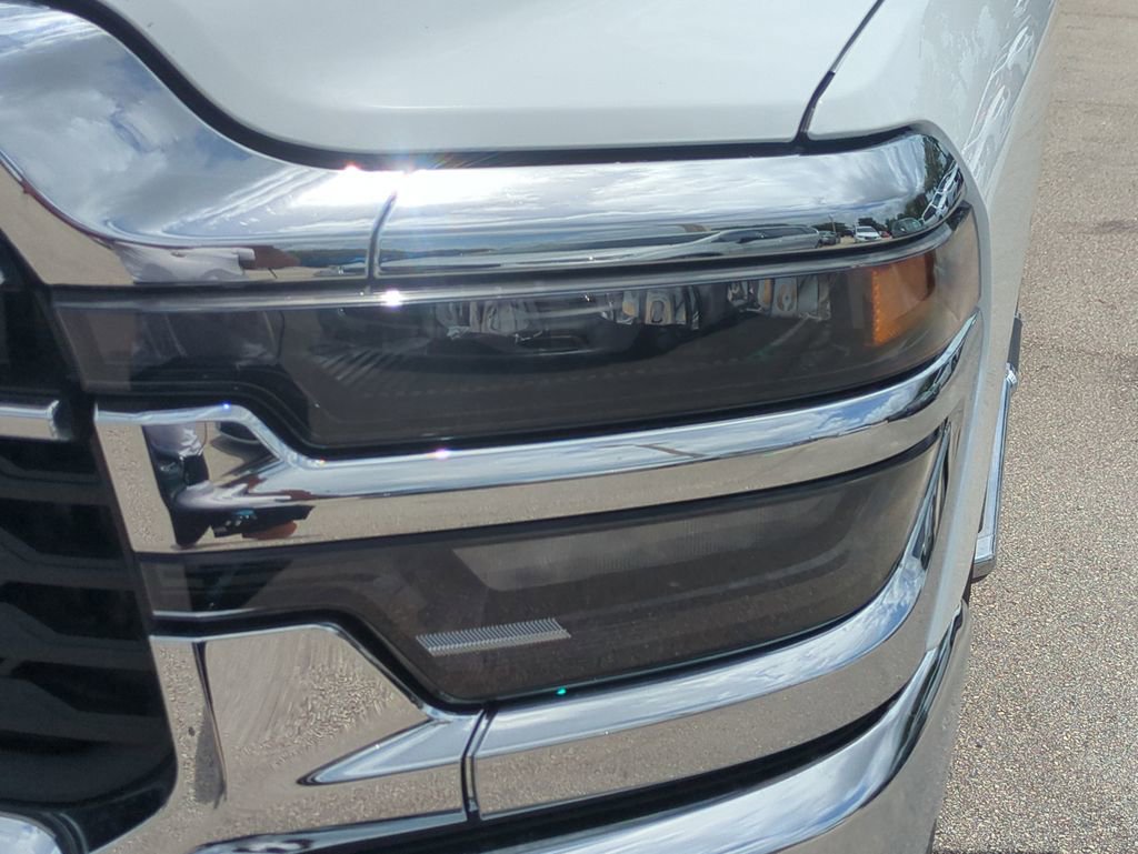 Used 2026 RAM 2500 Big Horn AWD/4WD image 11