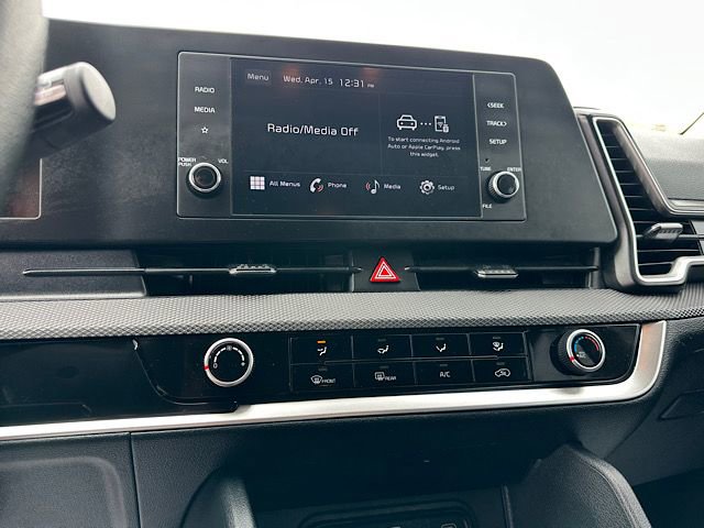 Used 2025 Kia Sportage LX FWD image 26