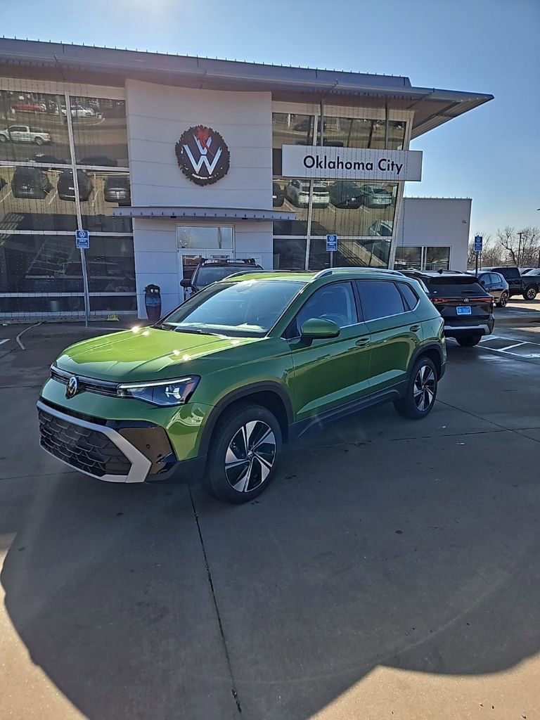 New 2026 Volkswagen Taos SE