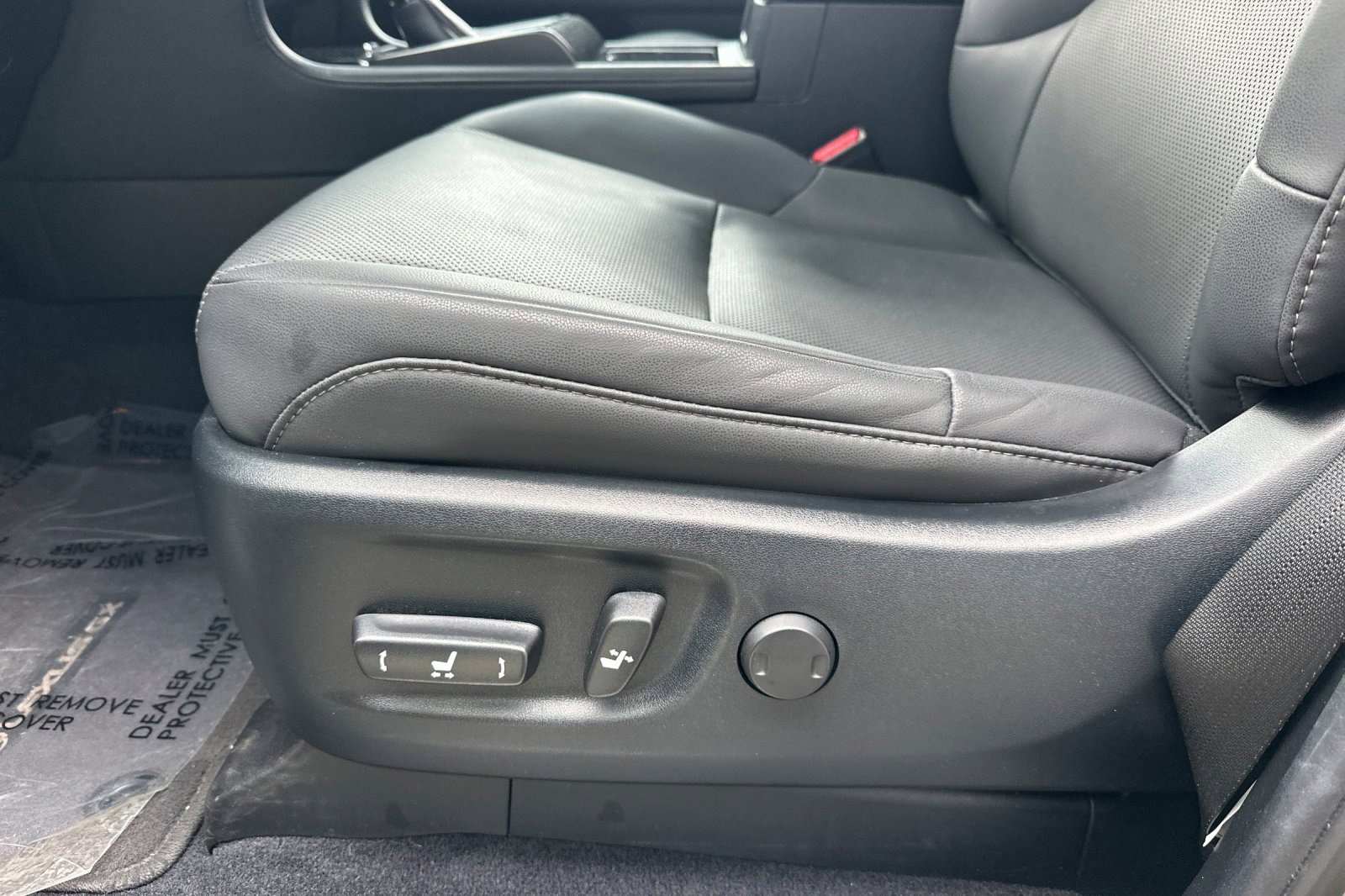 Used 2023 Lexus GX 460 Premium w/ Premium Package image 14