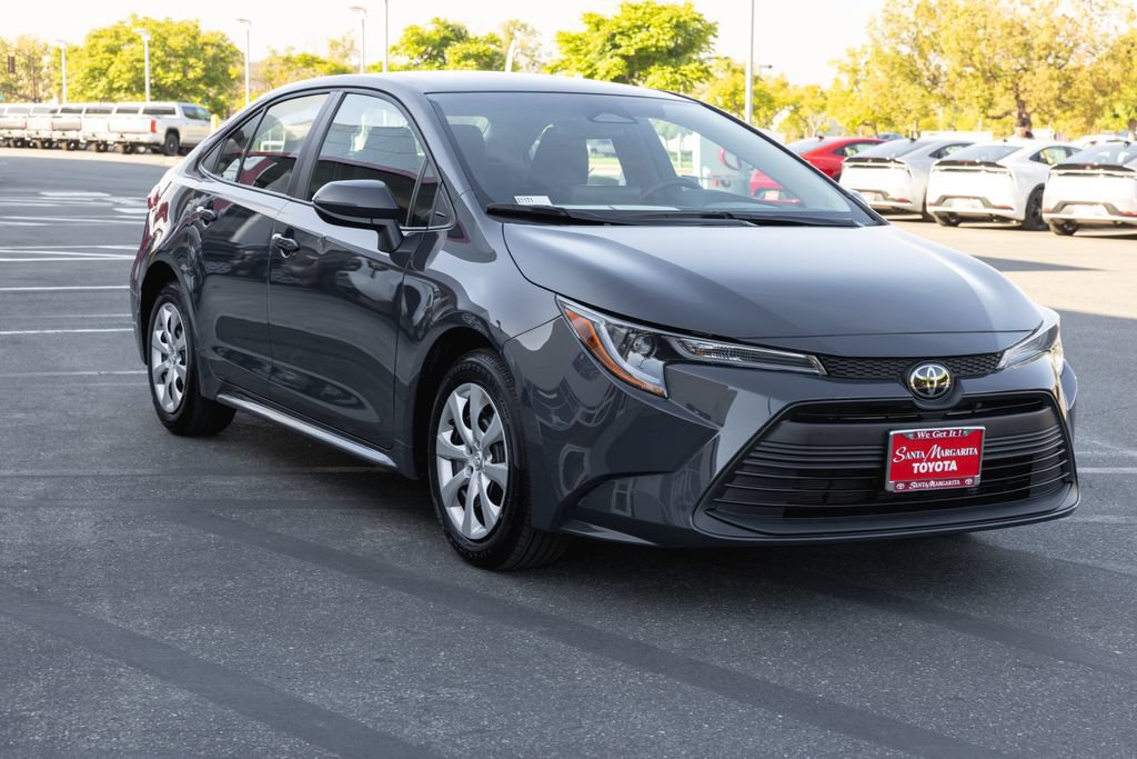 Certified 2025 Toyota Corolla LE w/ Convenience Package FWD image 3