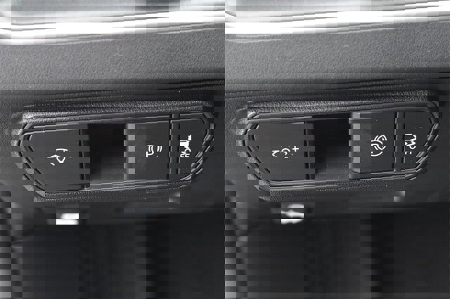 New 2025 Kia K4 LXS image 17