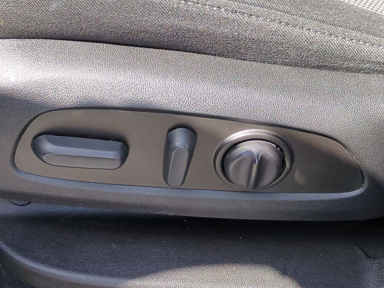 Certified 2023 Chevrolet Traverse LT image 33