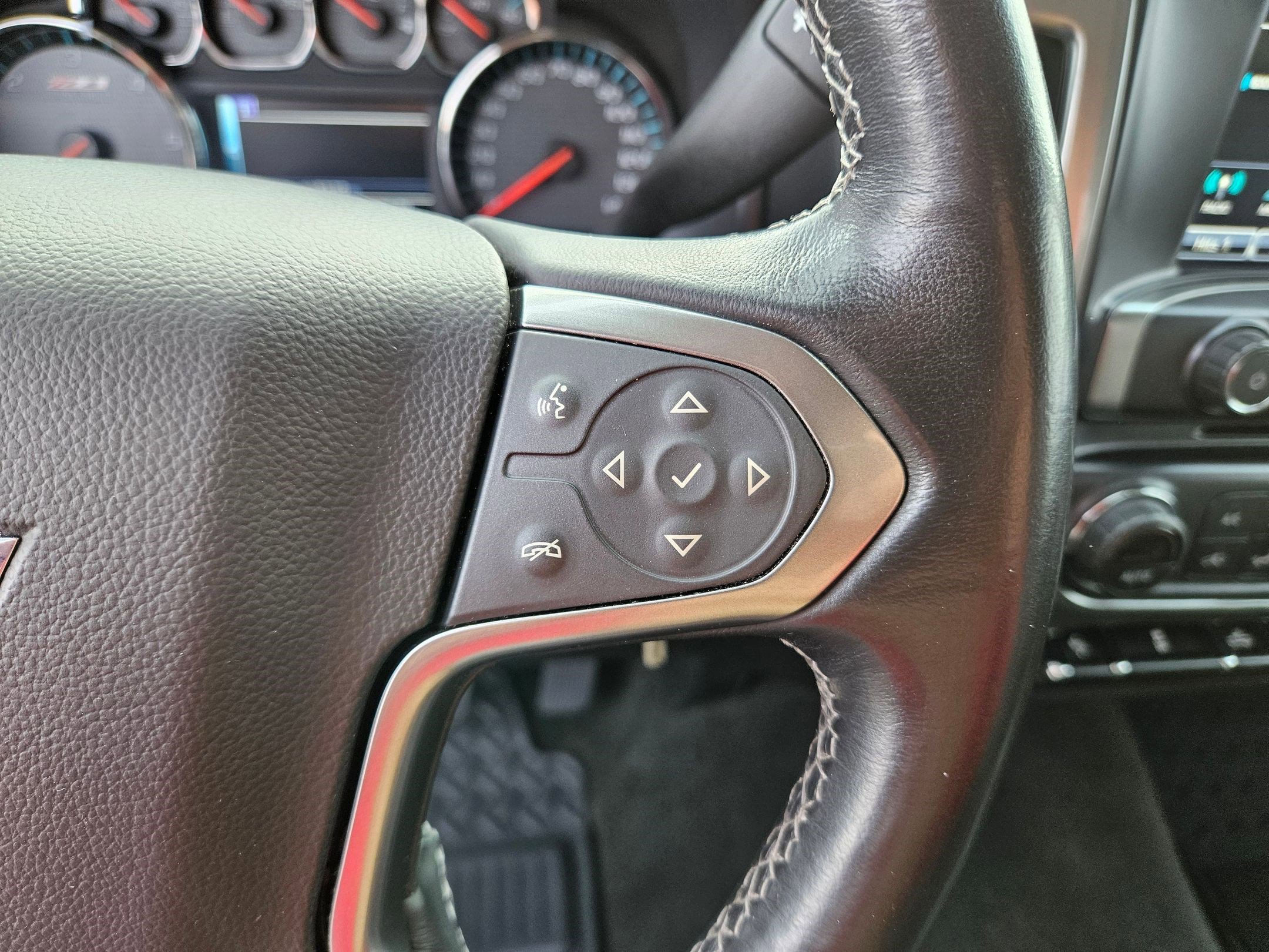 Used 2017 Chevrolet Silverado 1500 LT w/ All Star Edition image 18