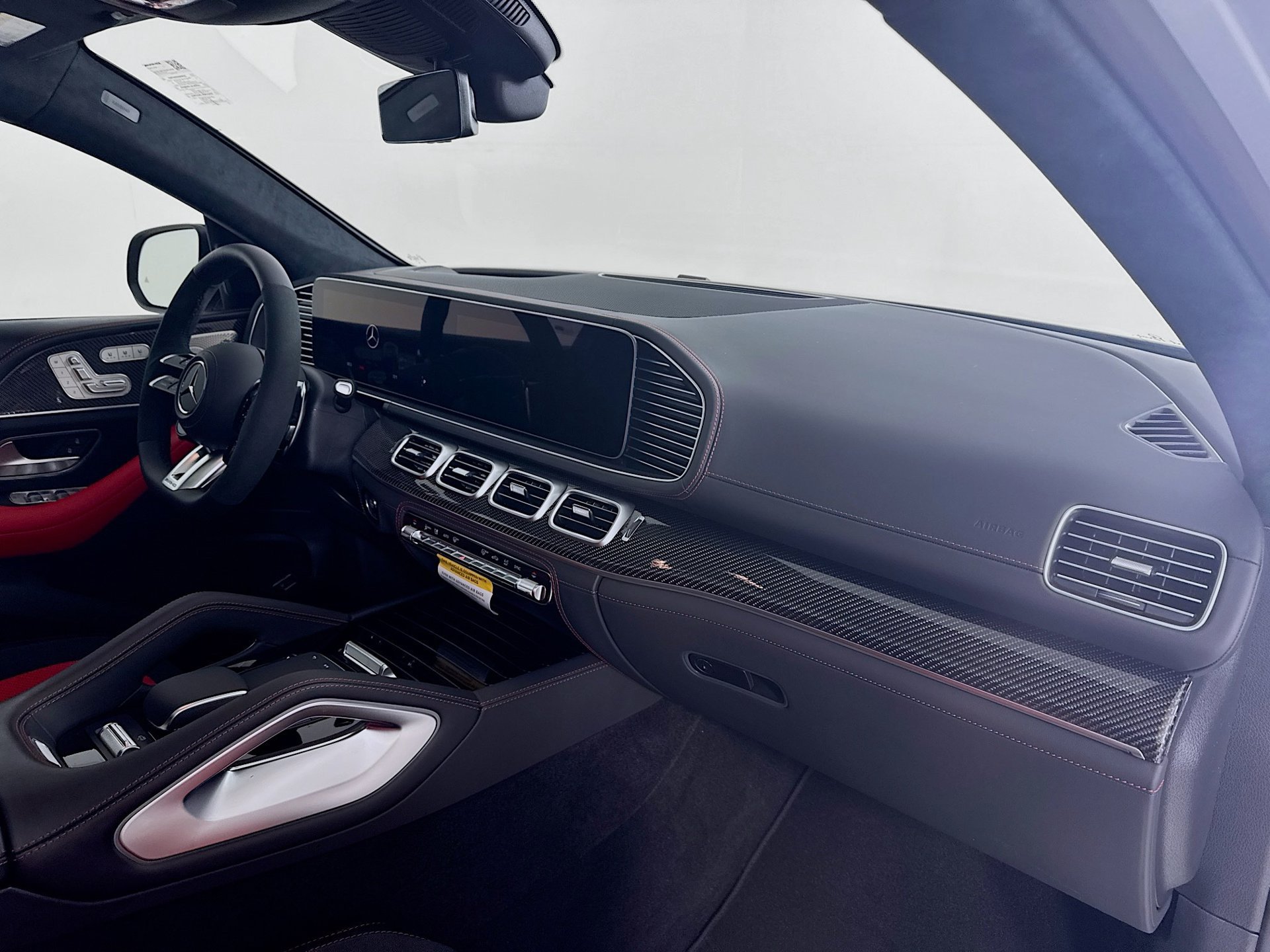New 2026 Mercedes-Benz GLE 63 AMG S image 32
