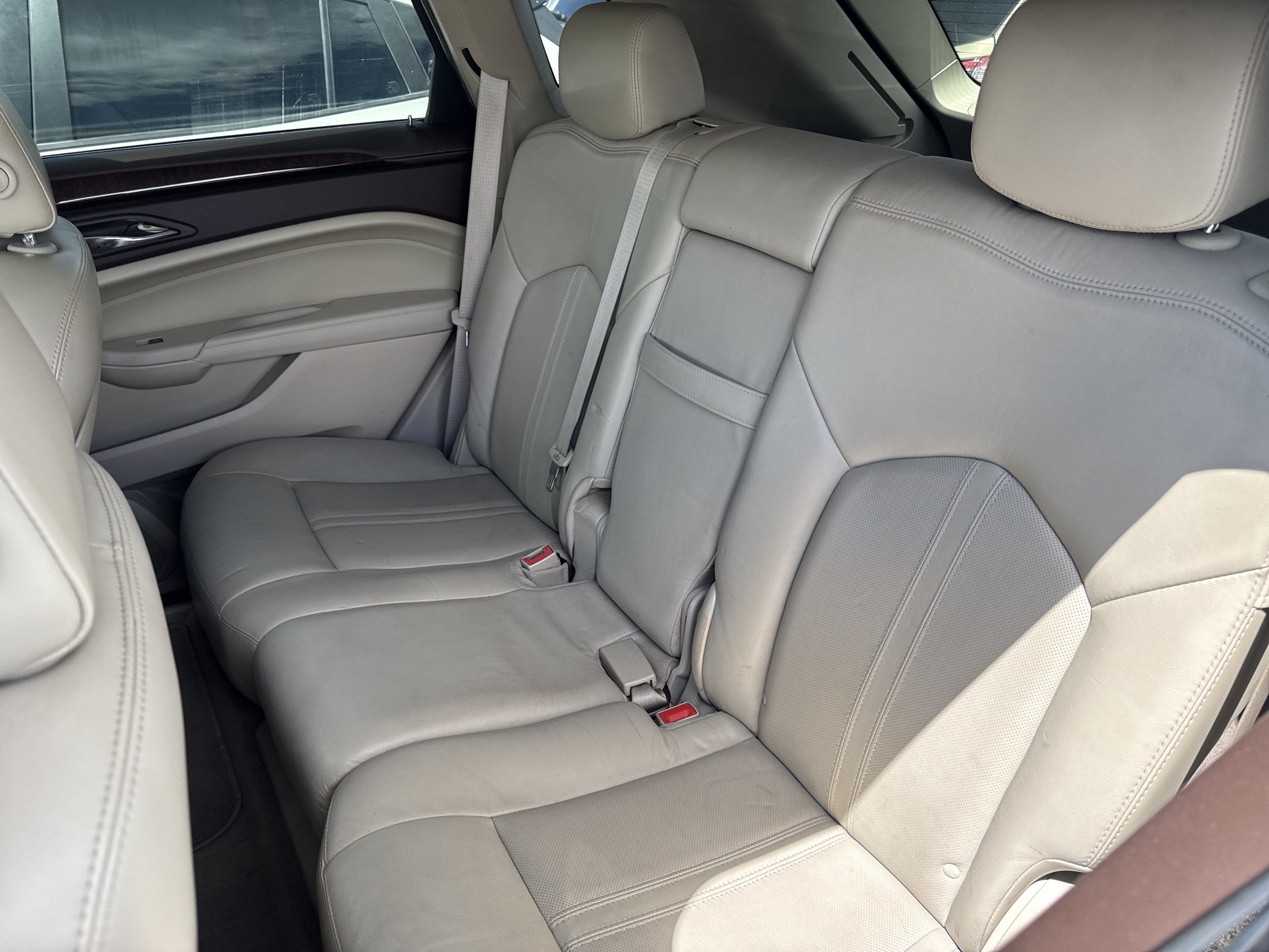 Used 2011 Cadillac SRX Performance FWD image 10