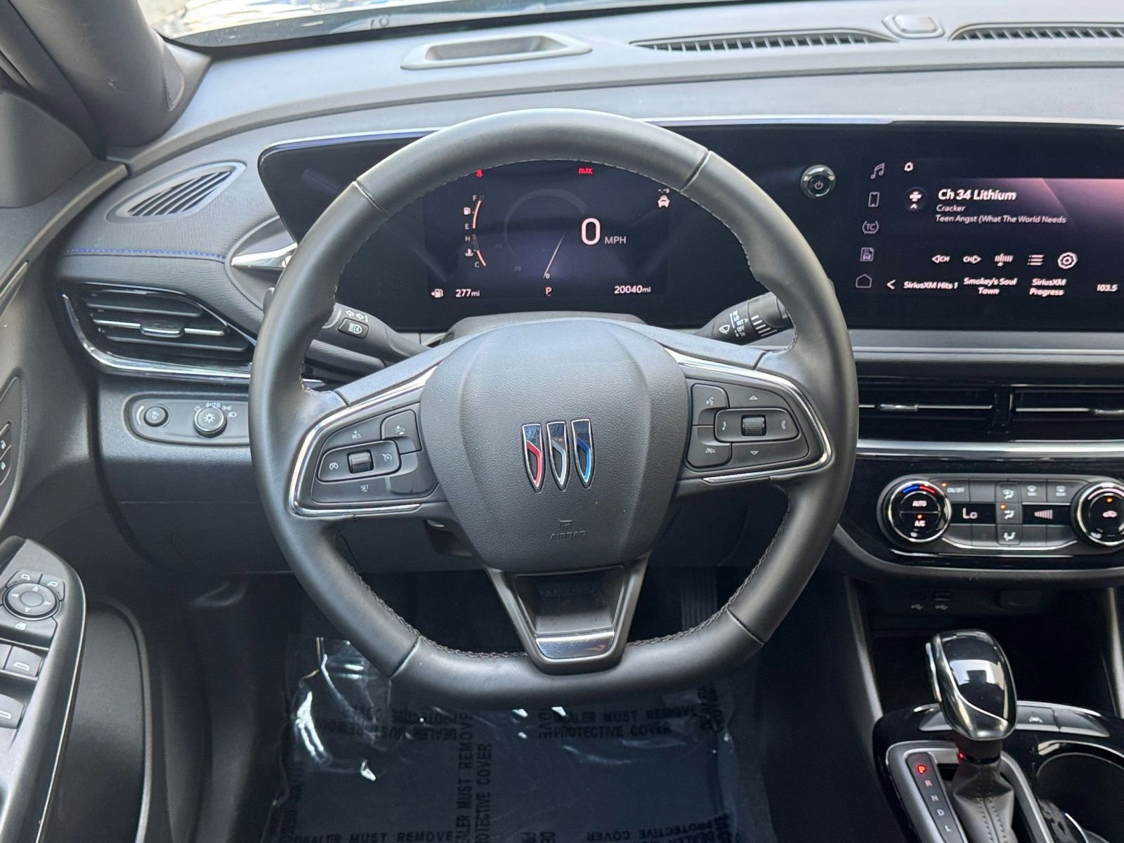 Used 2025 Buick Envista Sport Touring image 28