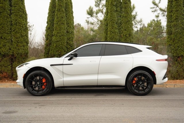 Used 2022 Aston Martin DBX image 7